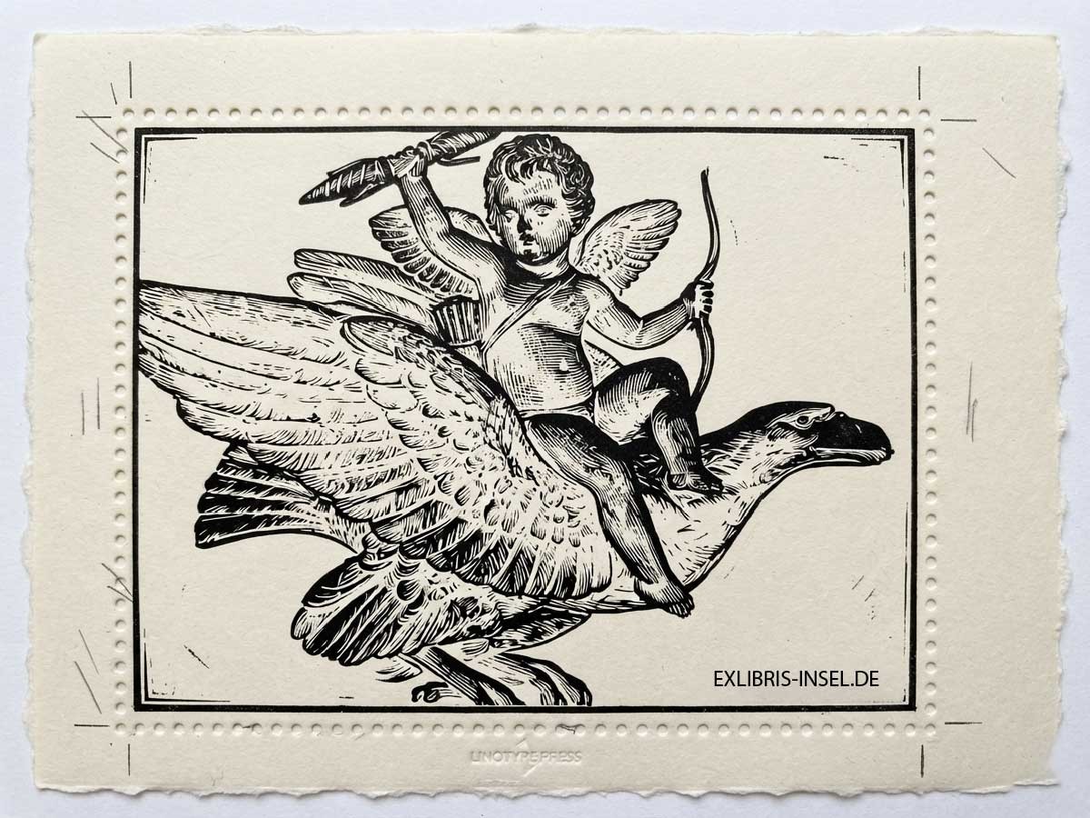Aus dem Relief gestaltetes Ex Libris mit Amor auf Adler