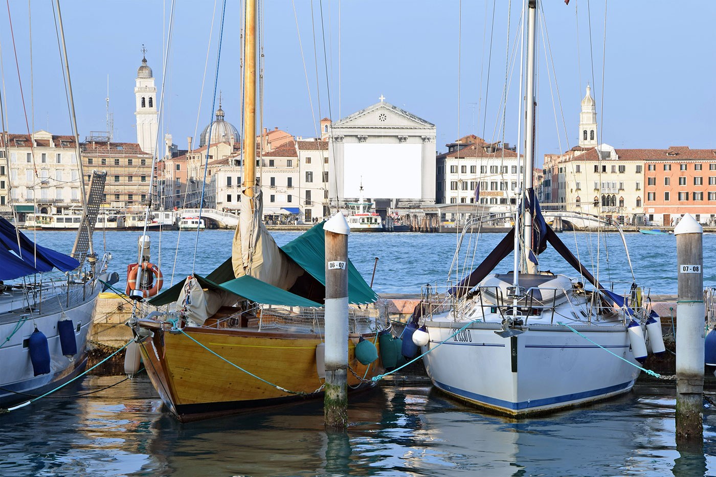 Foto einer Bootsszene in Venedig