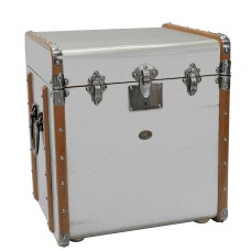 Vintage travel suitcase table (A-MF079S) by www.exlibris-insel.de/shop
