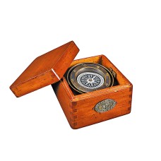 Kompass, nautisches Instrument