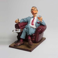 Sculpture caricature of the boss