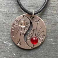 Sundial Yin Yang Pendant Necklace – Spiritual Jewelry, Boho Necklace, Wearable Sundial, Esoteric Gift, Vintage Style Charm